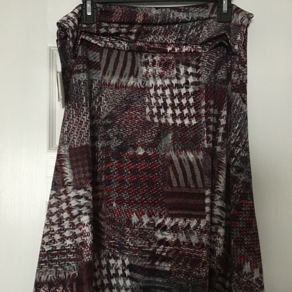 Gorgeous LuLaRoe Azure XL BNWT